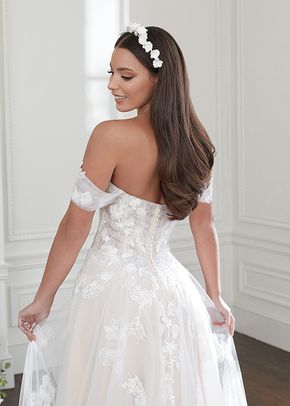 44372, Sincerity Bridal