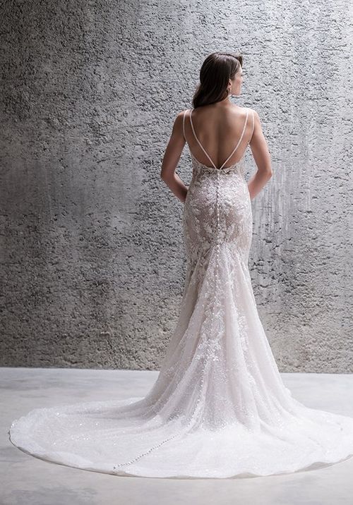 C681, Allure Couture