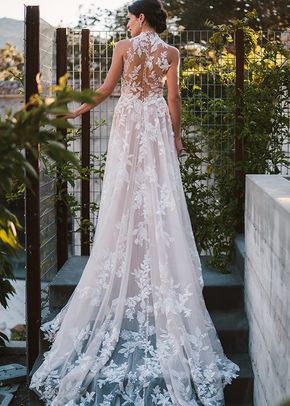 C683, Allure Couture