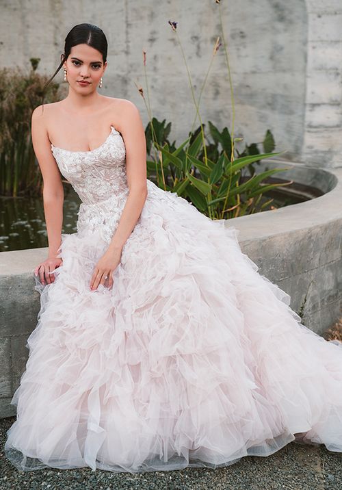 C691, Allure Couture