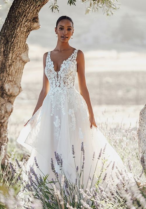 R3605, Allure Romance