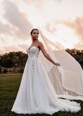 9852, Allure Bridals