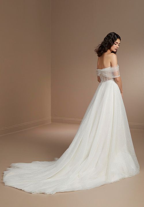 15856, Christina Wu Brides