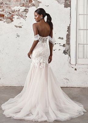 44403, Sincerity Bridal