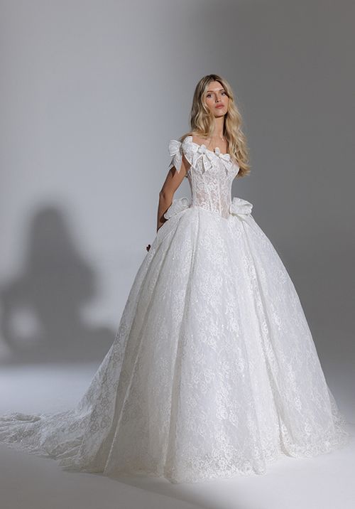 4966, Pnina Tornai for Kleinfeld