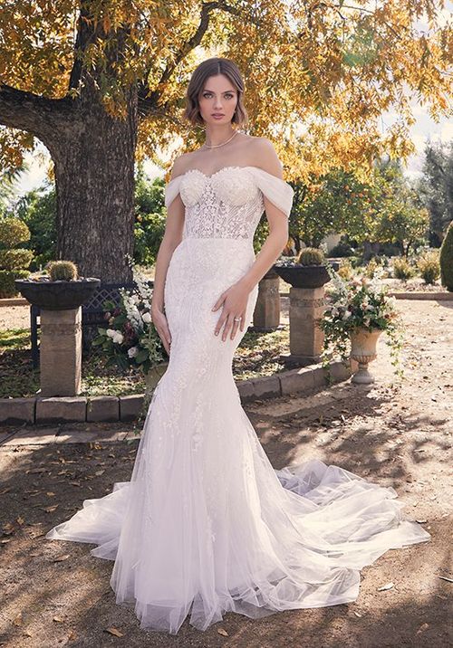 Style 2532 Everest, Casablanca Bridal