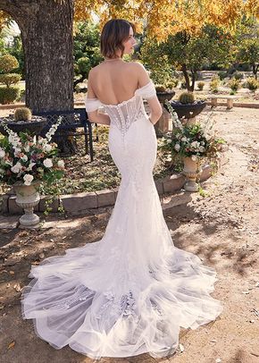 Style 2532 Everest, Casablanca Bridal