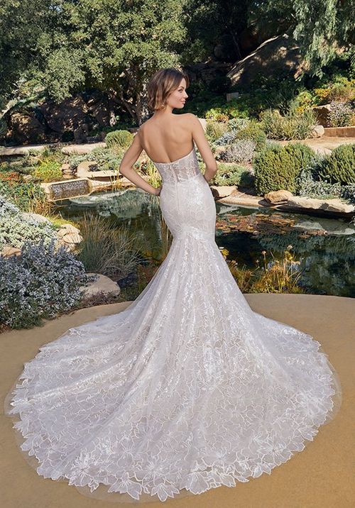 Style 2535 Maverick, Casablanca Bridal