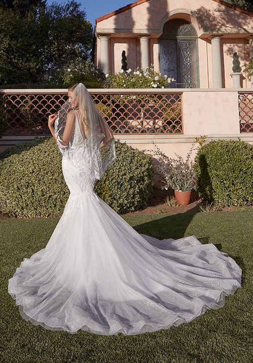 Style 2521 Winnie, Casablanca Bridal