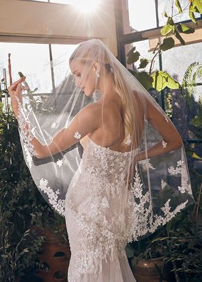 Style 2523 Evelise, Casablanca Bridal