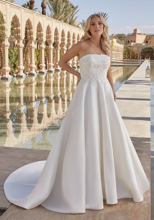 44421, Sincerity Bridal