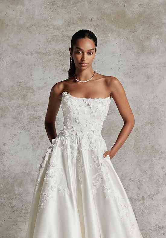 Amani A line Wedding Dress by Justin Alexander Signature