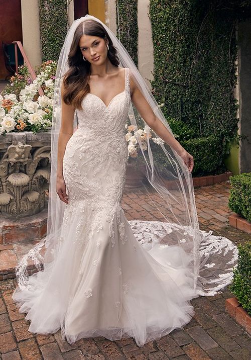 2546, Casablanca Bridal