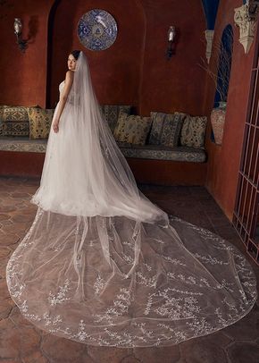 2547, Casablanca Bridal