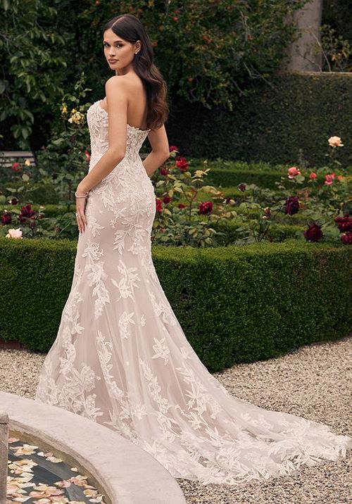 2548, Casablanca Bridal