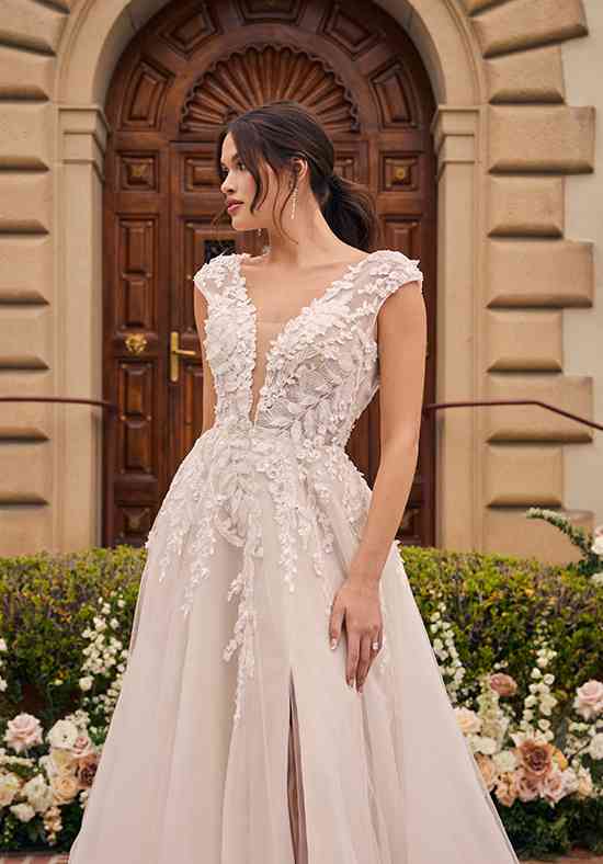 2551 A line Wedding Dress by Casablanca Bridal WeddingWire