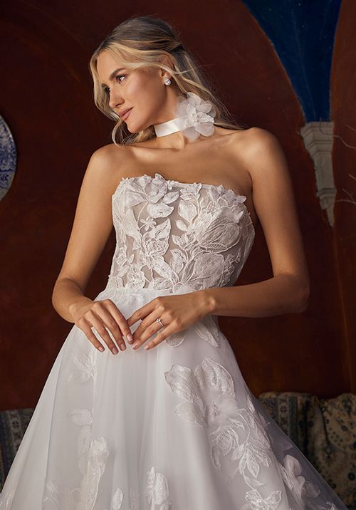 2553, Casablanca Bridal