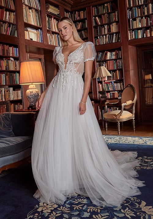 2555, Casablanca Bridal