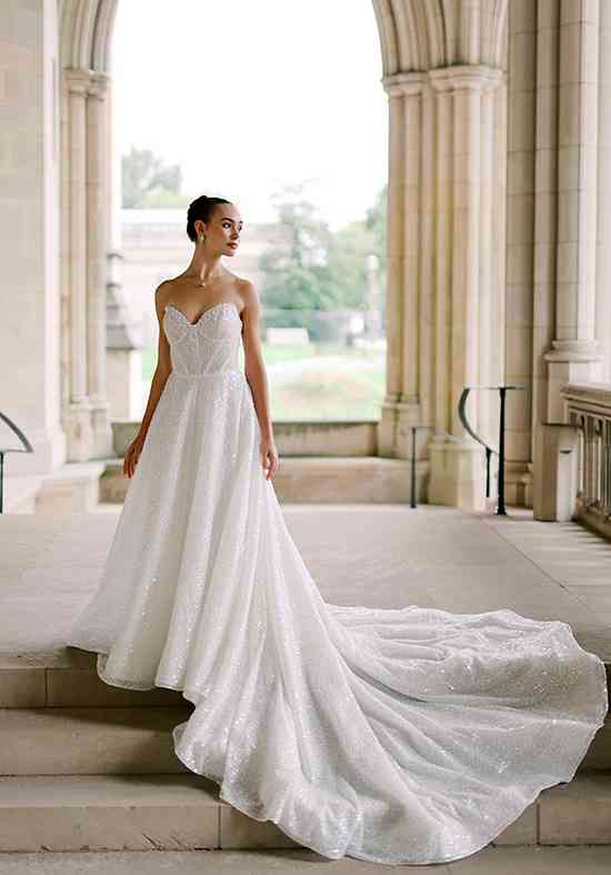 Martina Liana Luxe Wedding Dresses