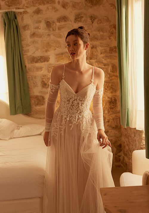 Alanis, Adore by Justin Alexander