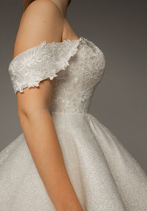 Short Lace Wedding Dress Aditi, Olivia Bottega
