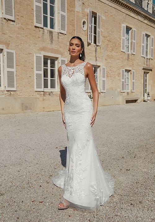 44453, Sincerity Bridal