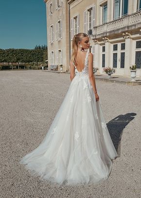 44468, Sincerity Bridal