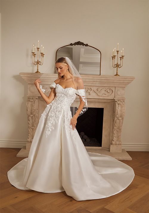 Huntington, Casablanca Bridal