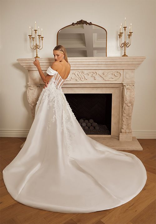 Huntington, Casablanca Bridal