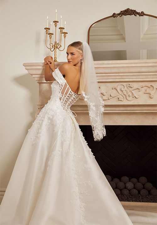 Huntington, Casablanca Bridal