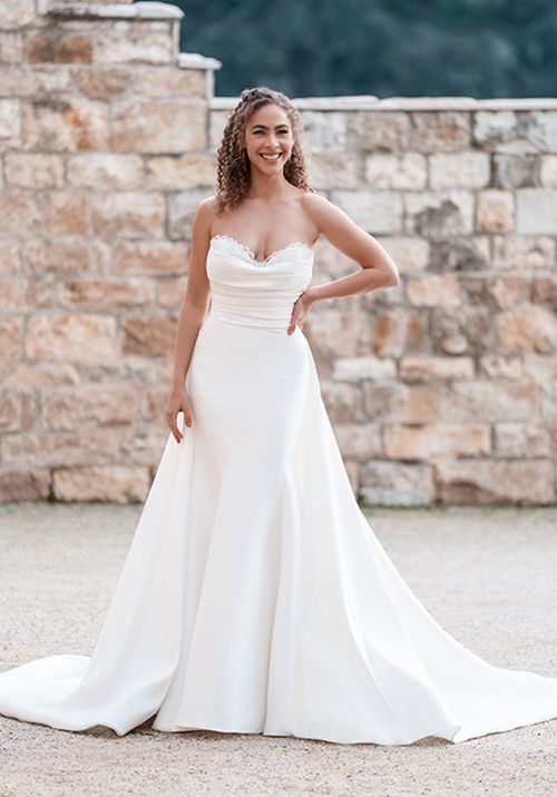 A1256, Allure Bridals