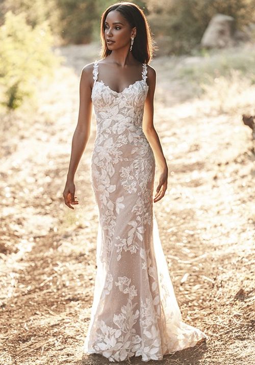 R3701, Allure Romance