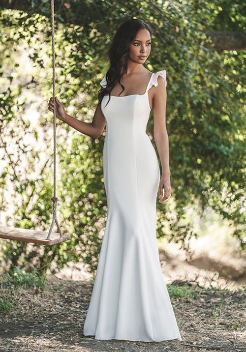 R3709, Allure Romance