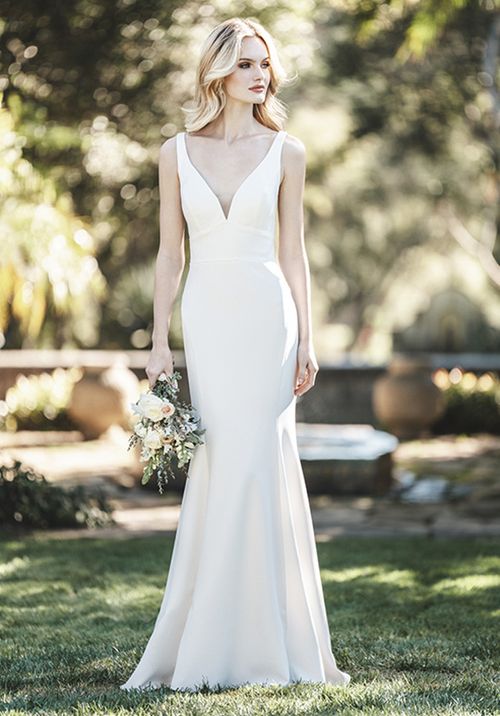 R3753, Allure Romance