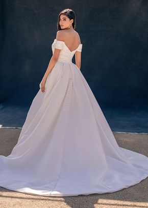 C733, Allure Couture