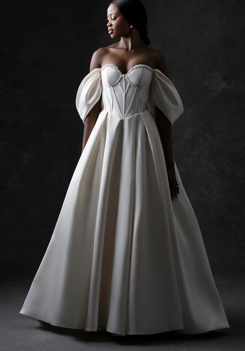 C740, Allure Couture