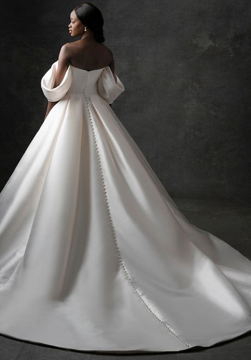 C740, Allure Couture
