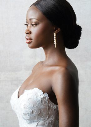 C742, Allure Couture