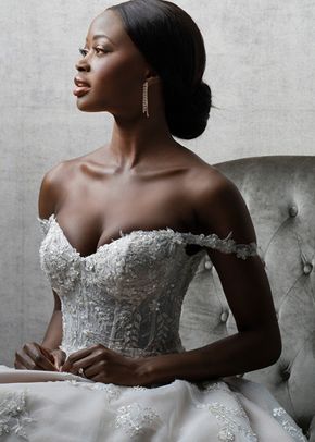 C748, Allure Couture