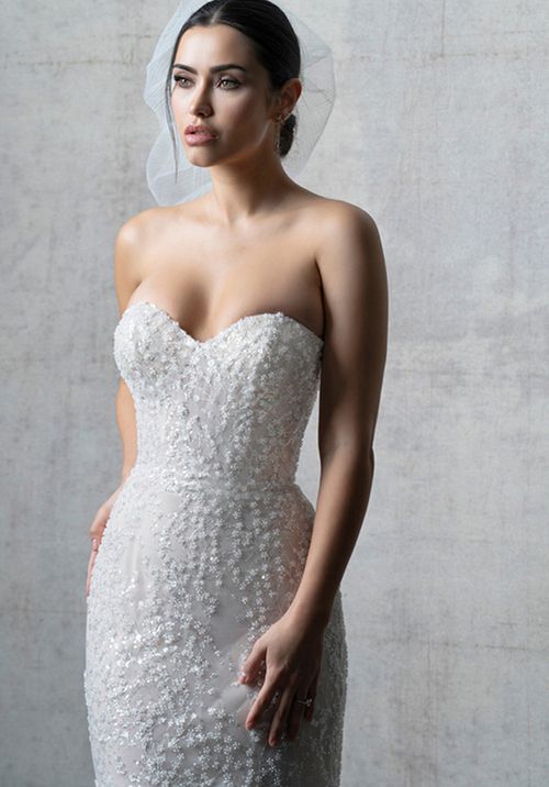 C751, Allure Couture