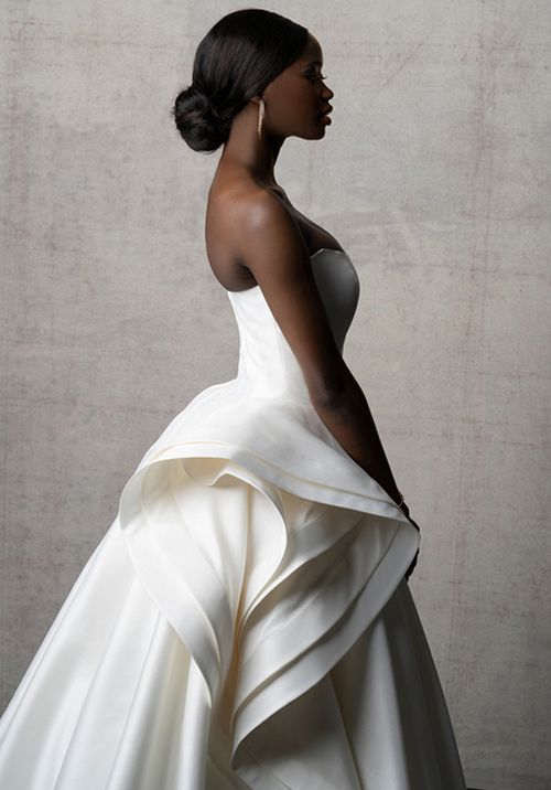 C752, Allure Couture