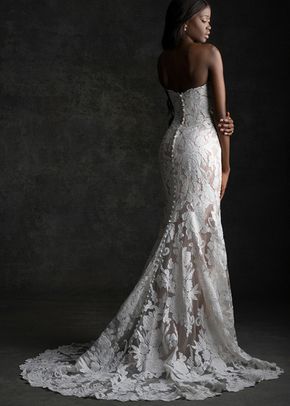 C753, Allure Couture