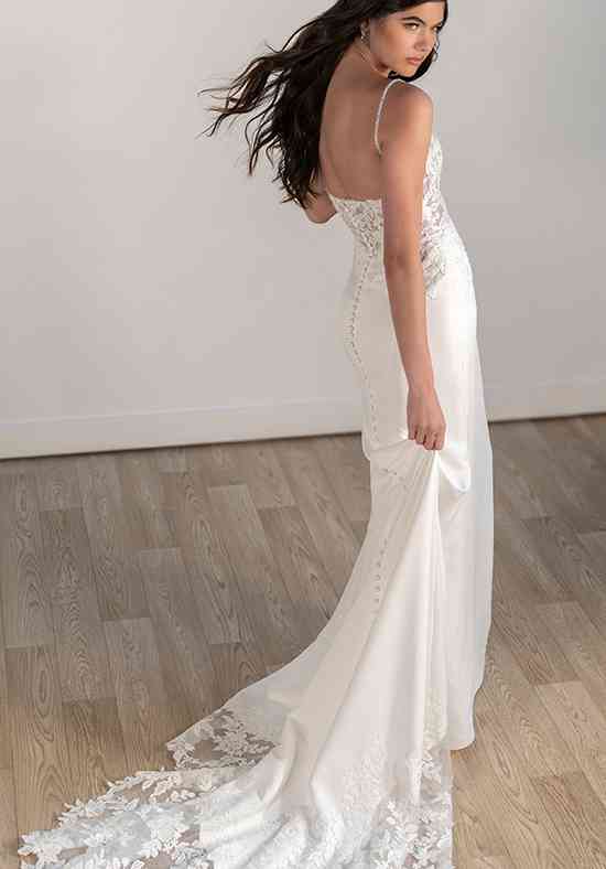 8019 Flared cut / Fit-n-Flare Wedding Dress by Stella York - WeddingWire.com