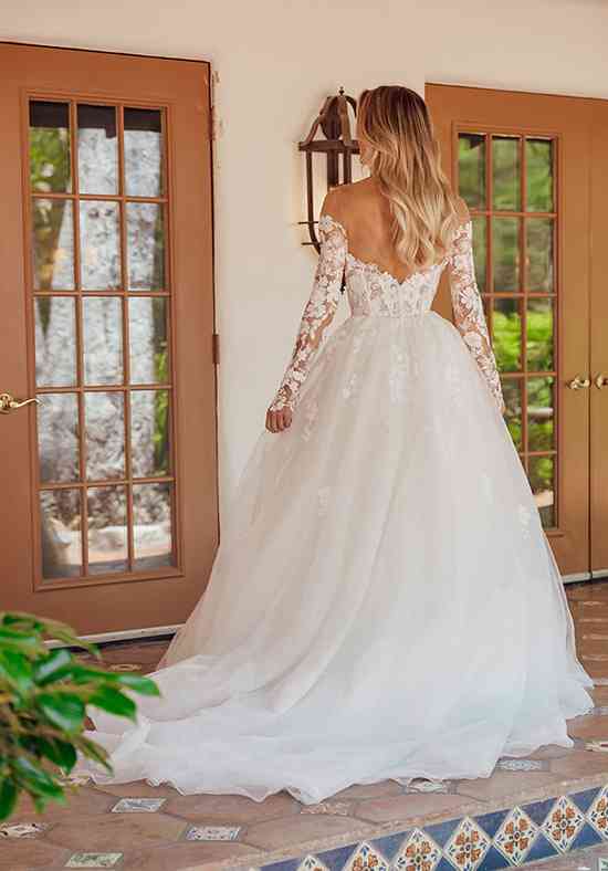 8012 Ball Gown Wedding Dress by Stella York - WeddingWire.com