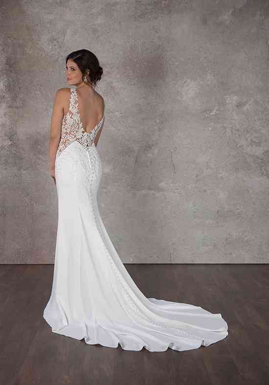 D4155 Flared cut / Fit-n-Flare Wedding Dress by Essense of Australia -  WeddingWire.com