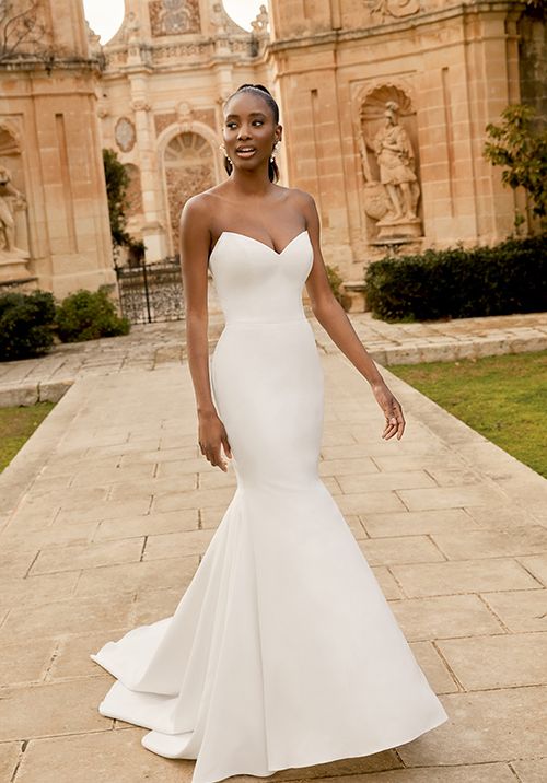 44496, Sincerity Bridal