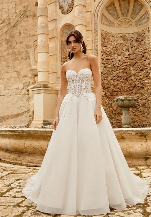 44490, Sincerity Bridal