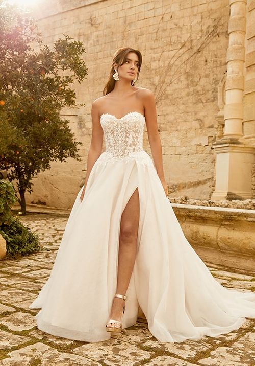 44490, Sincerity Bridal