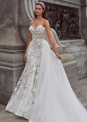 124121 Nailah, Calla Blanche