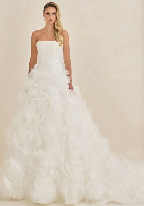 B25106 Bohdana, Blanc by Calla Blanche